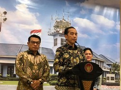 Jokowi: Saya Sengaja Luangkan Waktu Khusus untuk Jenguk Ibu Ani
