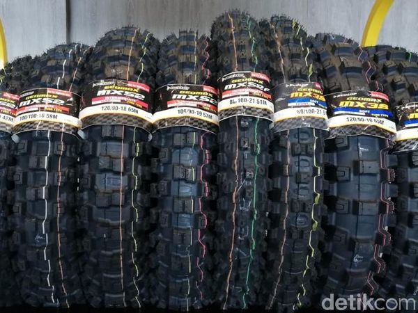 Ban Khusus Grasstrack dari Dunlop