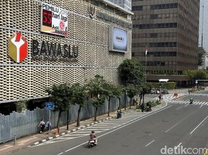 51 Lembaga Pemantau Pemilu Dapat Akreditasi dari Bawaslu 51 Lembaga Pemantau Pemilu Dapat Akreditasi dari Bawaslu