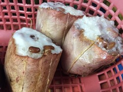 Si Kantong Semar yang Pulen Enak Khas Singkawang