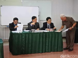 Terlapor Tender Jalan di Kediri Senilai Rp 227 Miliar Ajukan Tanggapan Terlapor Tender Jalan di Kediri Senilai Rp 227 Miliar Ajukan Tanggapan