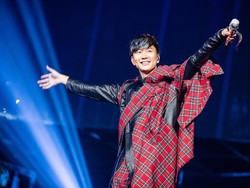 Penyanyi Ungkap Cerita Mengerikan Soal Penggemar Wanitanya, Bikin Melongo