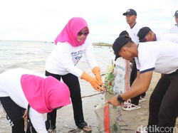 Hari Peduli Sampah, Polisi di Gresik akan Gelar Fashion Show Recyle