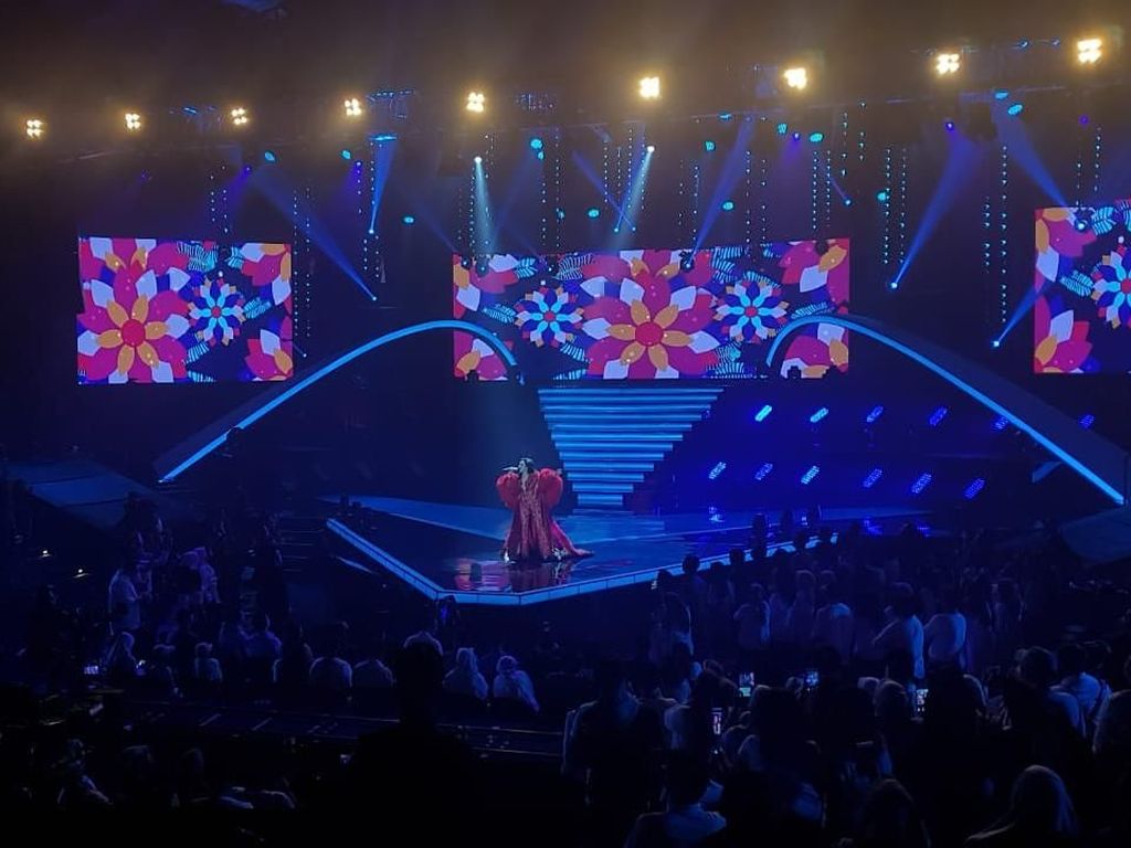 Meriahnya Konser Musik Spesial: Cerita Tentang Cinta Trans7 Meriahnya Konser Musik Spesial: Cerita Tentang Cinta Trans7