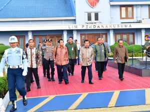 Wapres JK Bertolak ke Padang Hadiri Rakernas APPSI Wapres JK Bertolak ke Padang Hadiri Rakernas APPSI