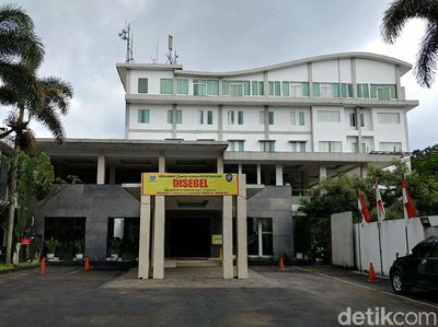 Hotel Bintang 4 di Bandung Disegel karena Melanggar Izin