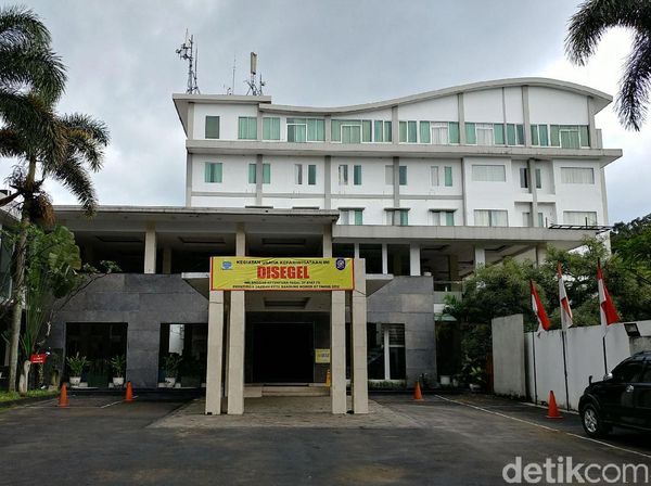 Hotel Bintang 4 di Bandung Disegel karena Melanggar Izin