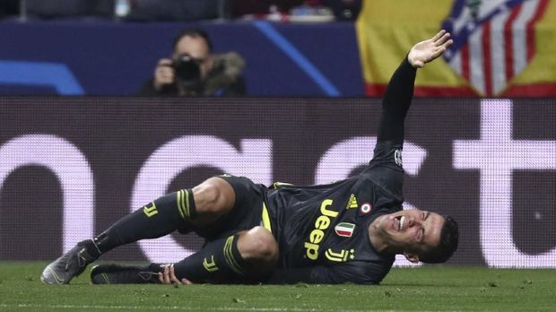 Cristiano Ronaldo kesulitan saat bermain di Atletico Madrid.