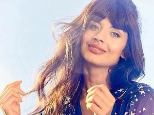 Potret Artis Pakistan yang Kontroversial Setelah Sebut Karl Lagerfeld Kejam