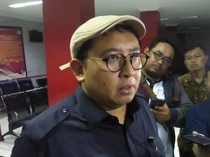 Kunjungi Dhani di Rutan Medaeng, Fadli Zon Soroti Overcapacity Kunjungi Dhani di Rutan Medaeng, Fadli Zon Soroti Overcapacity