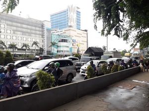 Macet Bekasi, Antara Dibanggakan dan Dikasihani Macet Bekasi, Antara Dibanggakan dan Dikasihani