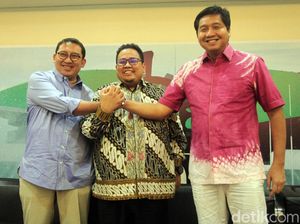 Fadli Zon dan Maruarar Kompak Salam Komando