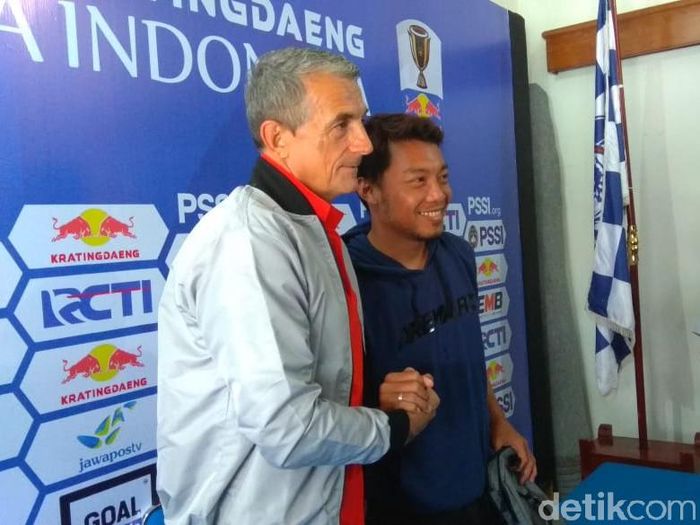 Pelatih Arema FC, Milomir Seslija. (Foto: Muhammad Aminudin/detikcom) Pelatih Arema FC, Milomir Seslija. (Foto: Muhammad Aminudin/detikcom)