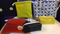 Menarik Dicoba, Pouch Kosmetik dari Sampah Plastik