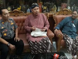 Cerita Guru SMKN 3 Yogya yang Didorong Siswa dan Videonya Viral