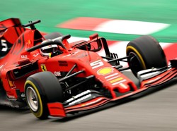Tiga Hari Tes Pramusim, Vettel Kian Puas dengan Mobil Baru Ferrari