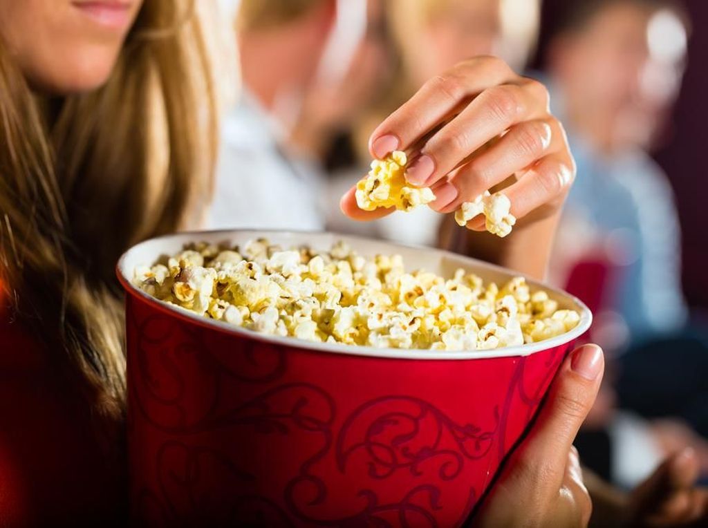 Popcorn Bikin Gemuk? Asal Tanpa Mentega, Malah Bisa Bantu Diet Lho! Popcorn Bikin Gemuk? Asal Tanpa Mentega, Malah Bisa Bantu Diet Lho!