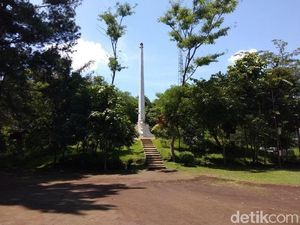 Ritual Jumat Kliwon di Gunung Tidar