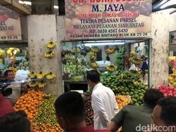Setelah Pasar Minggu, Jokowi Belanja di Pasar Modern Bintaro