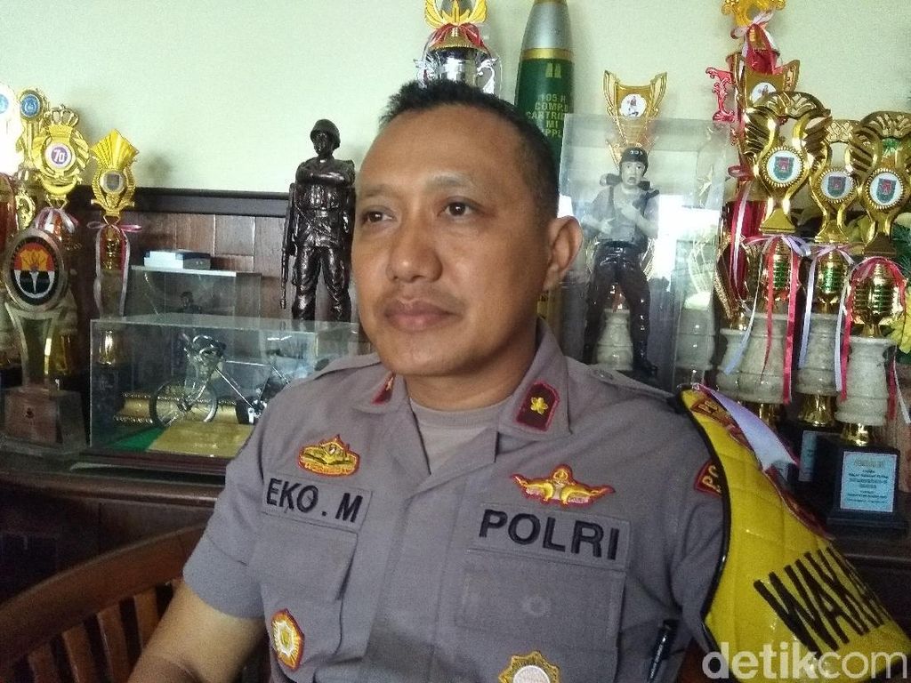 Polisi Amankan Satu Pelaku Tawuran Pelajar di Magelang Polisi Amankan Satu Pelaku Tawuran Pelajar di Magelang