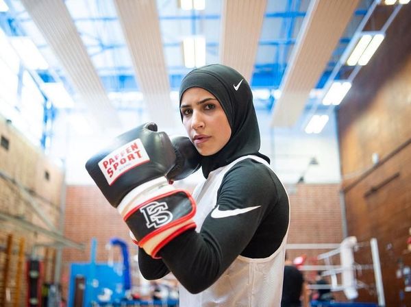 Potret Petinju Berhijab yang Jadi Model Nike, Buktikan Hijabers Itu Tangguh