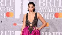 Si Seksi Dua Lipa, Krisdayanti hingga Persiapan Jelang Oscar 2019