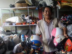 Banting Stir Jadi Pengusaha Helm, Petani Ini Raup Ratusan Juta Banting Stir Jadi Pengusaha Helm, Petani Ini Raup Ratusan Juta