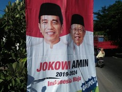 Ibu-ibu Sosialisasi Jokowi Menang Kawin Sejenis Sah Terjadi di Karawang?
