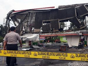 Penampakan Atap SPBU yang Ambruk Disapu Puting Beliung di Sukabumi