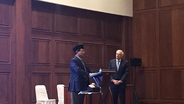 Potret Eks Panglima NATO AS Ceramah di Rumah Prabowo