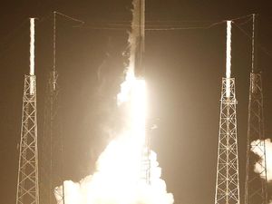 Jatuh ke Bulan, Wahana Antariksa Israel Alami Kerusakan