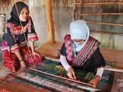 Yuk, Belajar Tenun di Desa Sukarare Lombok
