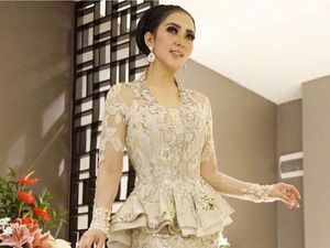 Bukan Hari Ini, Syahrini-Reino Barack Dikabarkan Menikah 27 Februari Bukan Hari Ini, Syahrini-Reino Barack Dikabarkan Menikah 27 Februari