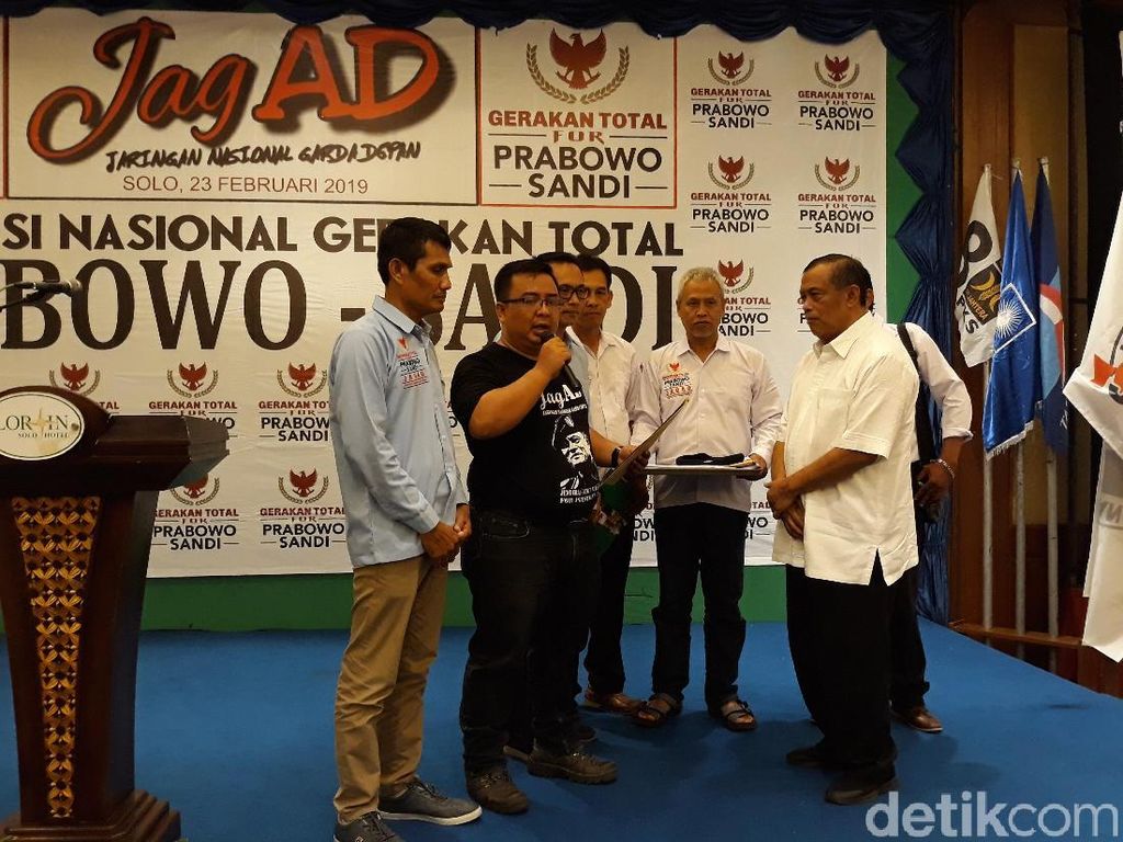 Usung Gerakan Total, Relawan Gatot Nurmantyo Dukung Prabowo-Sandi Usung Gerakan Total, Relawan Gatot Nurmantyo Dukung Prabowo-Sandi