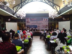 The Jokowi Center Luncurkan Aplikasi Pendeteksi Hoax The Jokowi Center Luncurkan Aplikasi Pendeteksi Hoax