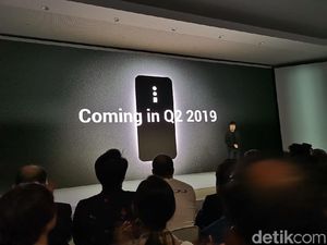 Ponsel Oppo Berfitur 10x Zoom Meluncur April