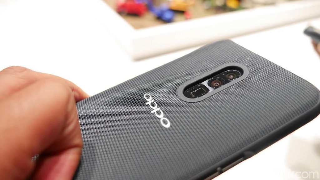 Yuk Intip Kemampuan 10x Zoom Oppo Reno Yuk Intip Kemampuan 10x Zoom Oppo Reno