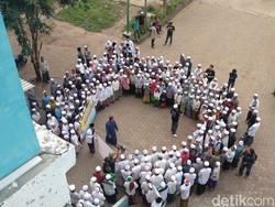 Santri Genggong Tidak Ingin Pemilu Membuat Persaudaraan Terpecah