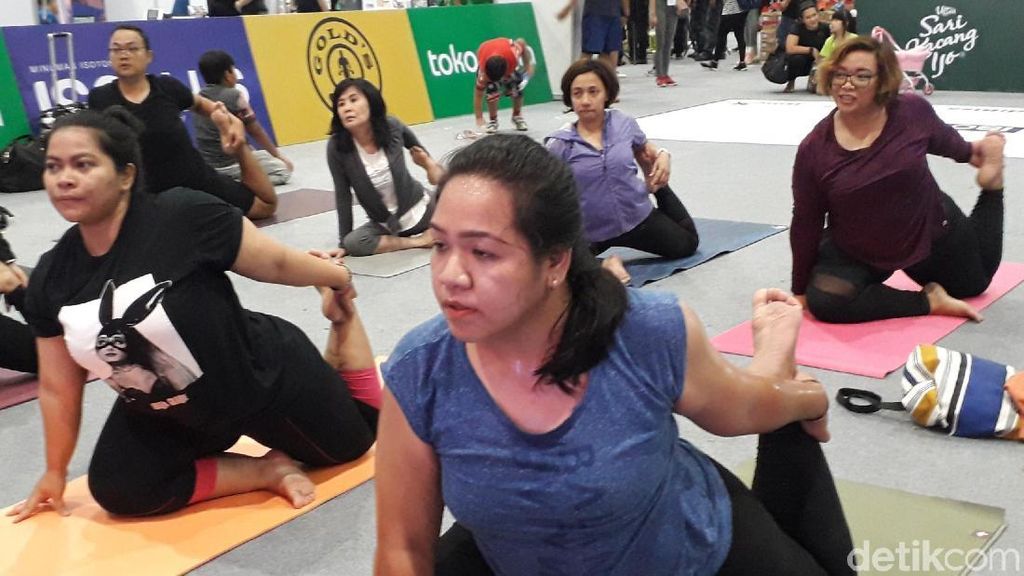 Olahraga Tak Harus Nunggu Kurus, Ini Yoga Khusus untuk Size Plus Olahraga Tak Harus Nunggu Kurus, Ini Yoga Khusus untuk Size Plus