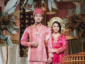 Rancak Bana! Irish Bella dan Ammar Zoni Prewedding Pakai Adat Minang Rancak Bana! Irish Bella dan Ammar Zoni Prewedding Pakai Adat Minang