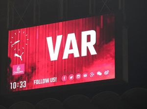 Mentalitas Wasit, Pemain, dan Ofisial Mengharuskan Liga 1 Ada VAR