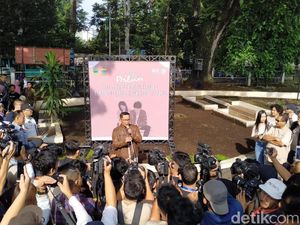 Alasan Ridwan Kamil Ubah Taman Jadi Sudut Dilan di Bandung Alasan Ridwan Kamil Ubah Taman Jadi Sudut Dilan di Bandung