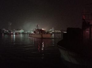 Kebakaran di Muara Baru Padam, Total 30 Kapal Ikan Terbakar