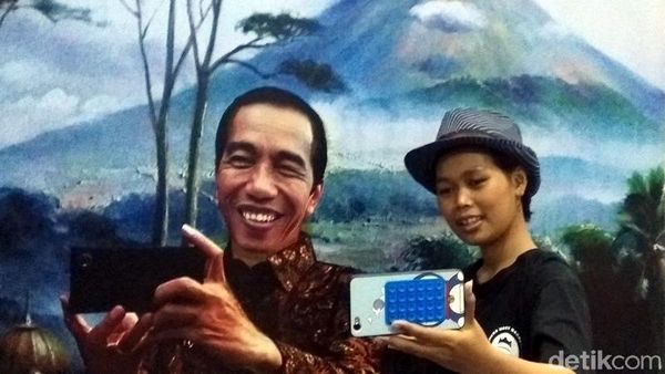 Main ke Borobudur, Bisa Selfie Bareng Jokowi Sepuasnya