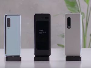 Samsung Jawab Ejekan Huawei Soal Ponsel Lipatnya