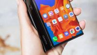 Mate X, Ponsel Layar Lipat Canggih ala Huawei