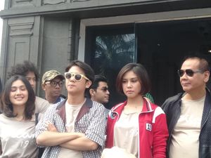Dilan Punya Sejuta Kata Gombal, Kalau Iqbaal Ramadhan? Dilan Punya Sejuta Kata Gombal, Kalau Iqbaal Ramadhan?