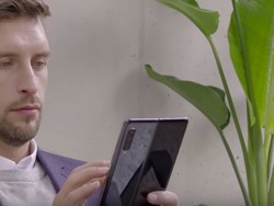 Kata Pengamat Soal Harga Selangit Ponsel Layar Lipat