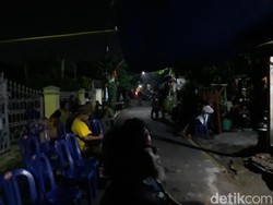 Pelayat Berdatangan ke Rumah Duka Eks Napi Teroris Noeim Baasyir