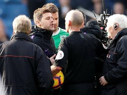 Konfrontir Wasit, Pochettino Diskorsing Dua Laga dan Denda Rp 186 Juta